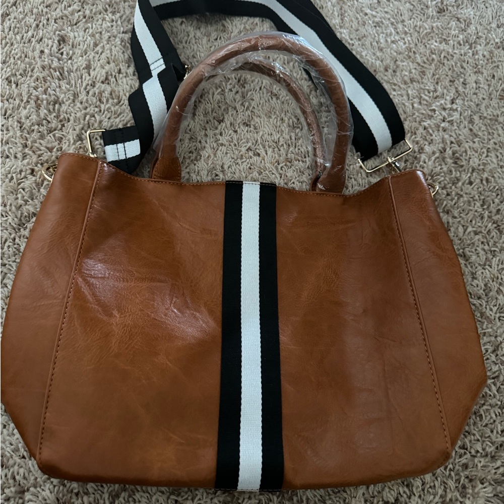 Brand new purse